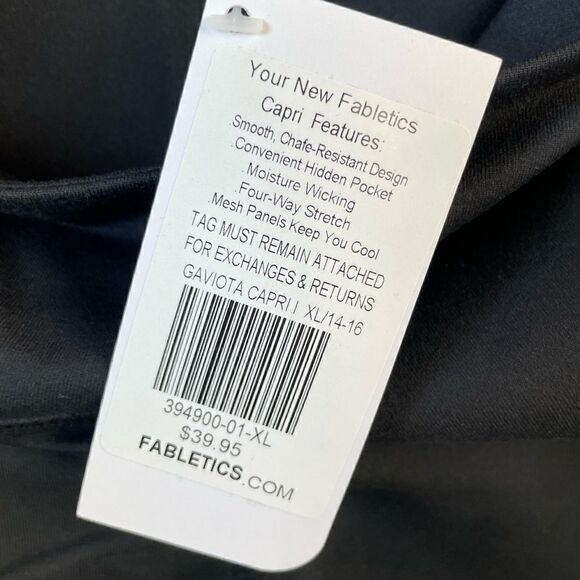 NWT Fabletics Black Cropped Athletic Leggings Size L - Picture 5 of 6